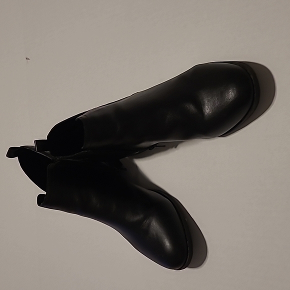 Sun & Stone Black Suede Booties - Picture 1 of 5
